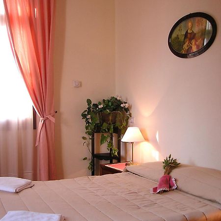 Lataria Dei Magredi Villa Vivaro Ruang foto